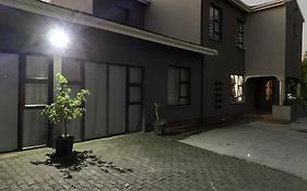 2 On Zk Matthews Guesthouse